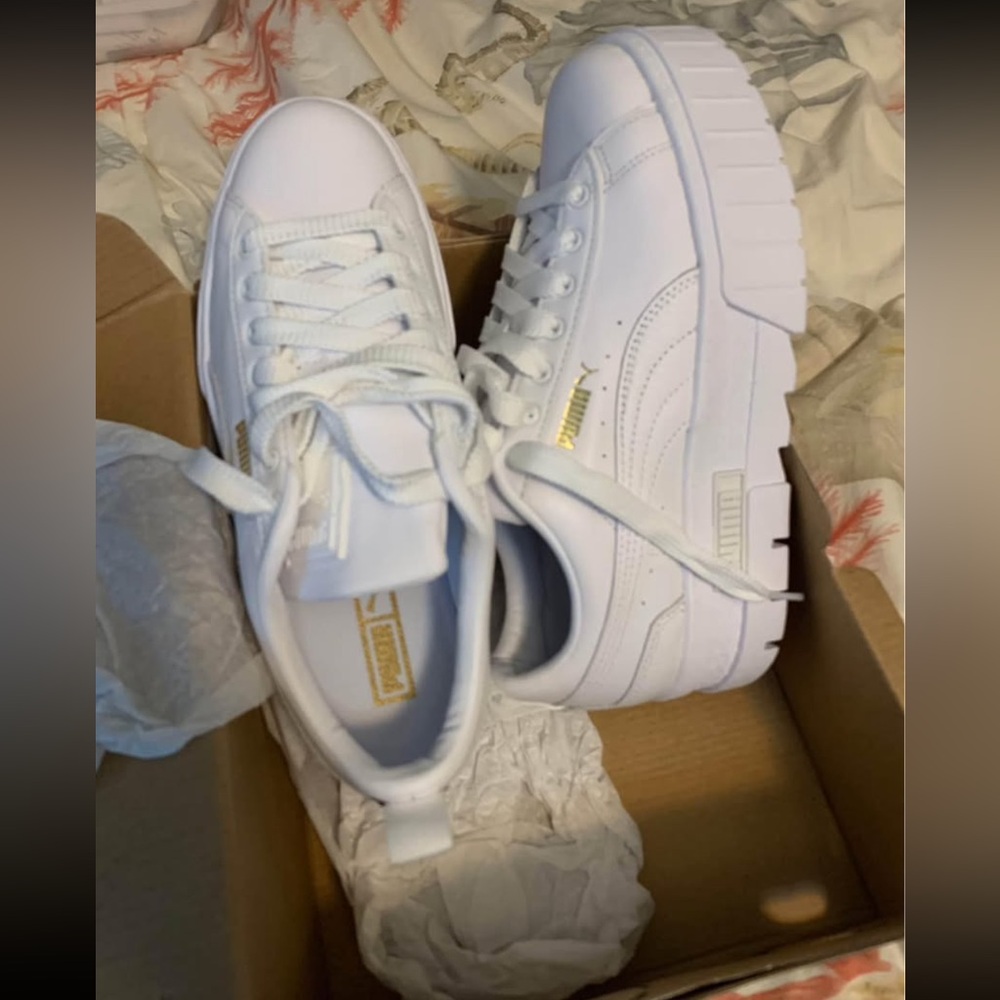Puma white platform 7.5